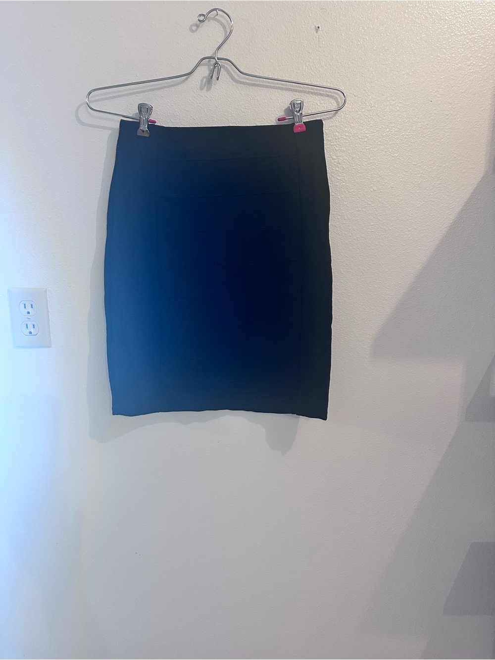 White House Black Market Black Classic Pencil Skirt